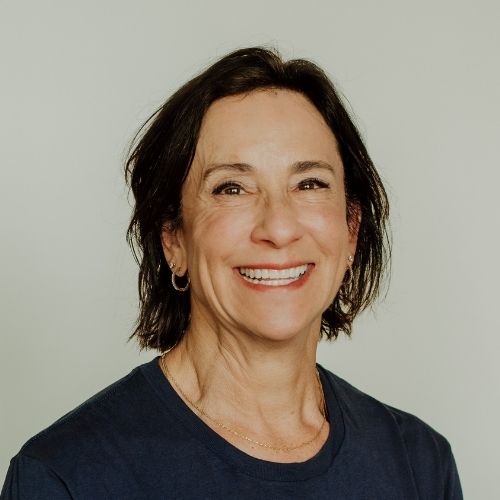 Suzanne Registered Nurse, Certified Mother Baby Nurse, Certified Postpartum Doula, Breastfeeding Expert